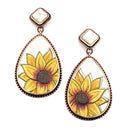 Floral Design w / Leather Patch Accent Earrings E2533